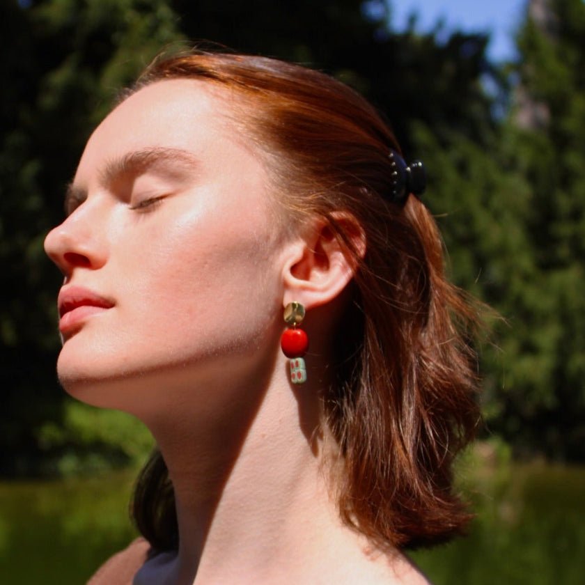 Tsubaki - Glass Earrings