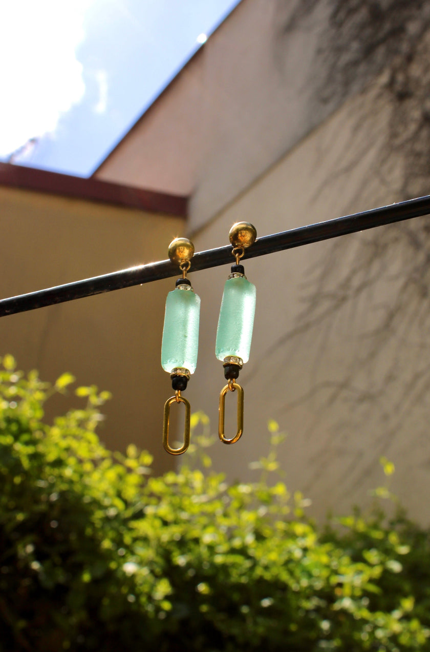 Wassermint-Glasohrringe